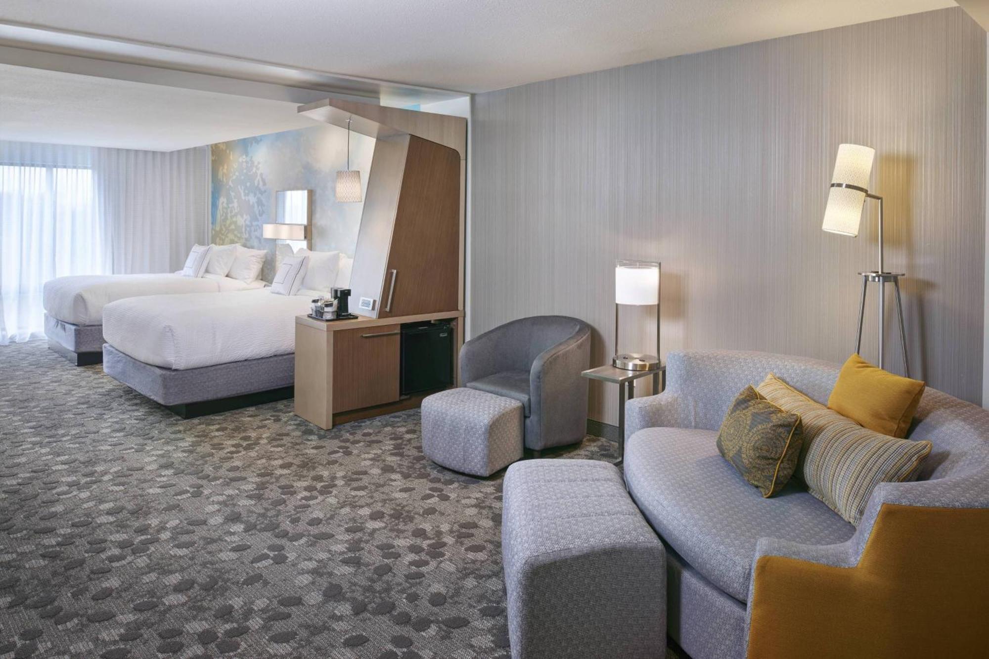 Courtyard By Marriott Jackson Hotel Exterior photo